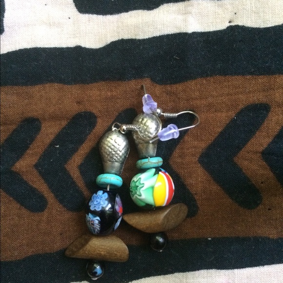 Beautiful handmade airings - Picture 1 of 2